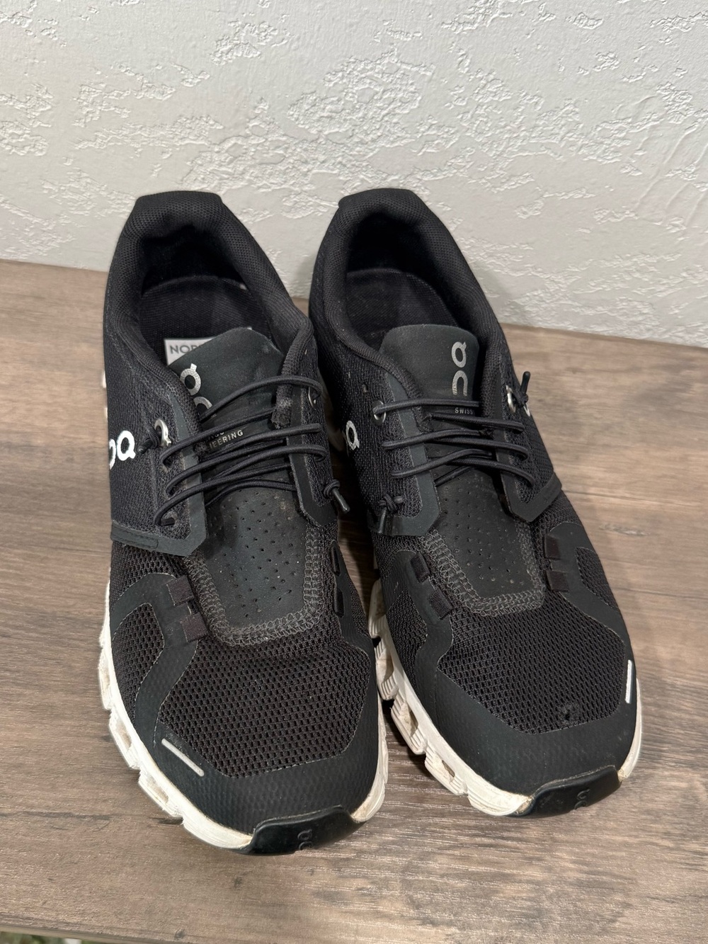 On Running Running womens Cloud Black Athletic Sneakers